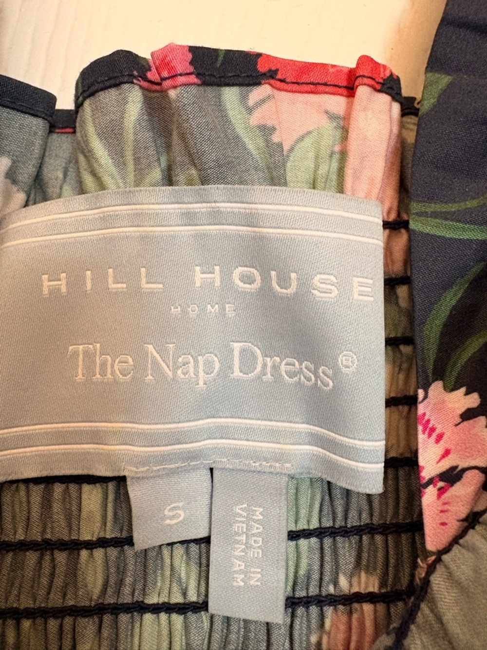 Hill House | Ellie Nap Dress, Navy Peony Bouquet Cotton Sateen - Picture 4 of 4